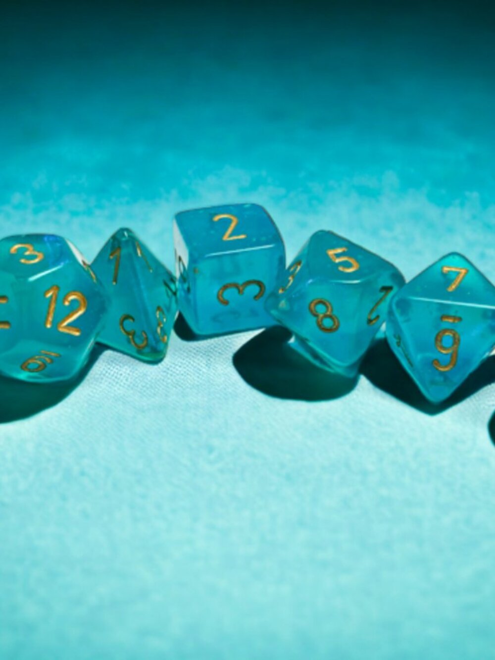 Chessex - Borealis Teal/gold Luminary Polyhedral 7-Dice Set